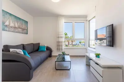 TV i/ili zabavni centar u objektu Apartments by the sea Podstrana, Split - 20669
