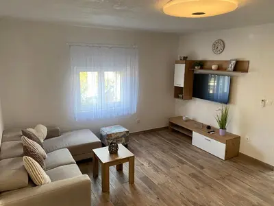 TV i/ili zabavni centar u objektu Sunset house with seaview