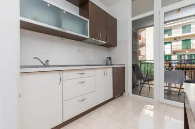 Kuhinja ili čajna kuhinja u objektu Apartments with parking space Makarska - 22017