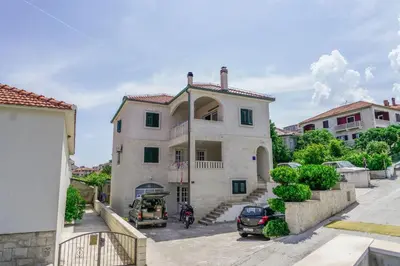 Zgrada u kojoj se nalazi apartman