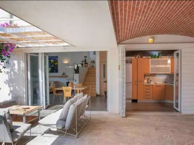 Kuhinja ili čajna kuhinja u objektu Design&Art Seafront Villa