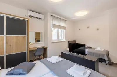 Krevet ili kreveti u jedinici u objektu Exclusive Villa Del Mar in Milna with a pool