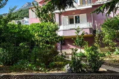 Pogled na planine ili pogled na planine iz apartmana