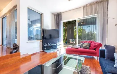 TV i/ili zabavni centar u objektu Villa Beganovic with private heated pool