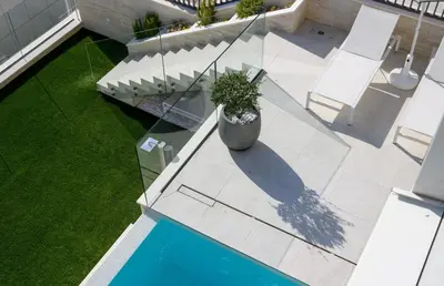 Bazen u objektu Modern luxury villa Dreams of Dalmatia 1 ili u blizini
