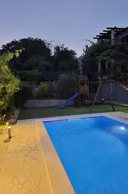 Bazen u objektu Apartment Dawn- cozy apartment with private pool near Omiš ili u blizini