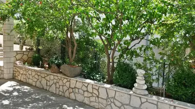 Vrt u objektu Accommodation Huljić