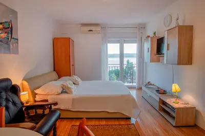 Krevet ili kreveti u jedinici u objektu Apartments Lokva Beach