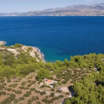 Secluded family friendly house Cove Ducac