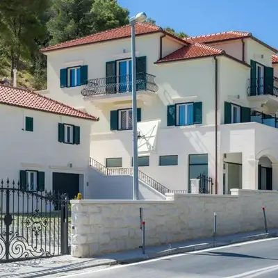 Apartments with swimming pool Hvar - 22431