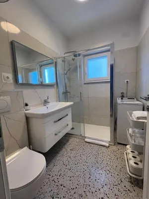 Kupaonica u objektu Coastal Comfort Apartment