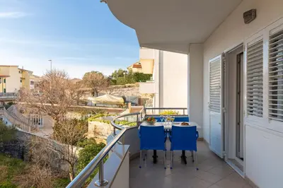 Balkon ili terasa u objektu Jasmir Apartment - Free parking near the beach