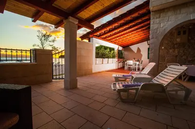 Balkon ili terasa u objektu Beach Holiday Home Laura
