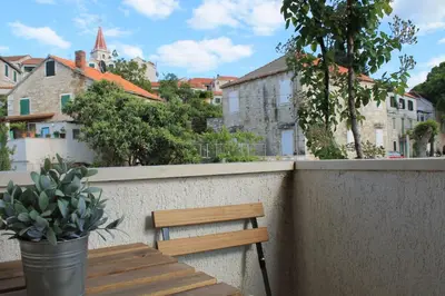 Tlocrt objekta Apartments by the sea Postira, Brac - 22205