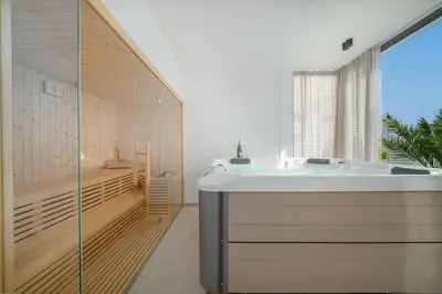 Tlocrt objekta Luxury beachfront Villa Providenca