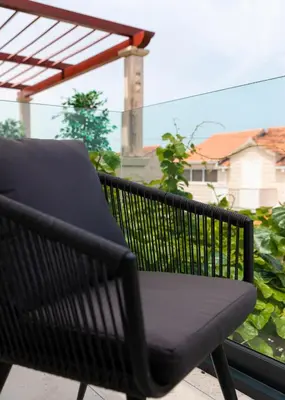 Balkon ili terasa u objektu APARTMENTS4YOU SUPETAR 5 - brand NEW luxury 2-BR - 200 meters from the beach - free parking - beautiful terrace