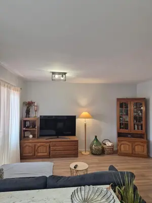 TV i/ili zabavni centar u objektu Apartments Danica Sunshine