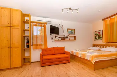 TV i/ili zabavni centar u objektu Apartments Verdun