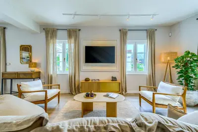 TV i/ili zabavni centar u objektu Hotel Brattia, Adults Only