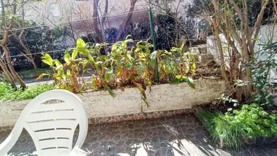 Vrt u objektu Apartments Ines - 15 meters from the beach