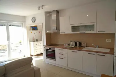Kuhinja ili čajna kuhinja u objektu Apartments Apartmani Oh La La