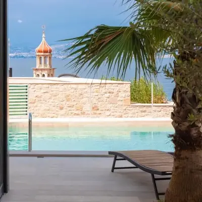 Unique Villa Galerija Sutivan