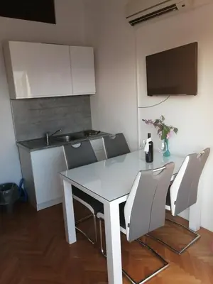 Tlocrt objekta Apartment Makarska 9