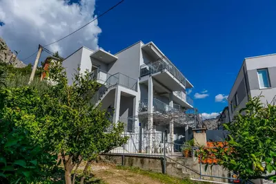 Zgrada u kojoj se nalazi apartman