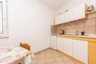 Kuhinja ili čajna kuhinja u objektu Apartments Ivanka