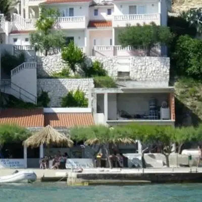 VILLA NADA