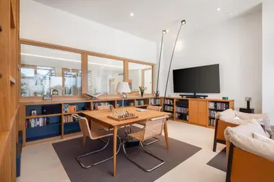 TV i/ili zabavni centar u objektu Spectacular Brac Villa Villa Adriatic 5 Bedrooms Stunning Sea Views