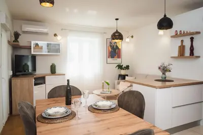 Kuhinja ili čajna kuhinja u objektu Perina apartments