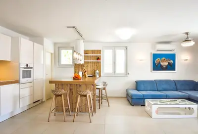 Kuhinja ili čajna kuhinja u objektu “Gajeta” 2- bedroom apartment with sea view
