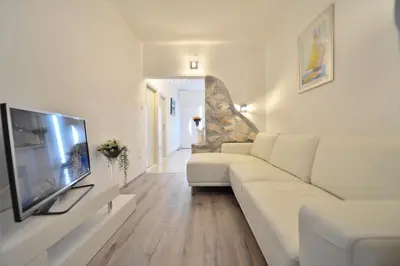 TV i/ili zabavni centar u objektu Villa Sarah