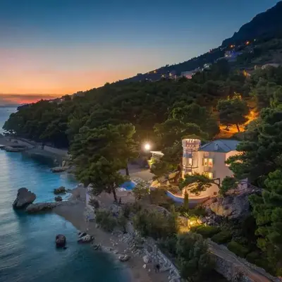 Luxury beachfront Villa Sea Palace with pool & spa near Omiš