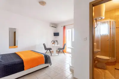 Kupaonica u objektu Apartments Dobrila 1