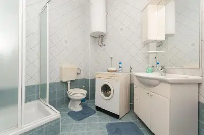 Kupaonica u objektu House Fjaka