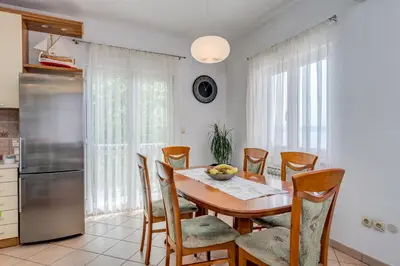 Kuhinja ili čajna kuhinja u objektu Apartment Krilo Jesenice