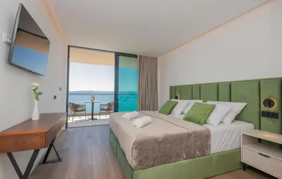 Krevet ili kreveti u jedinici u objektu Beach Front Home In Brela With Sauna