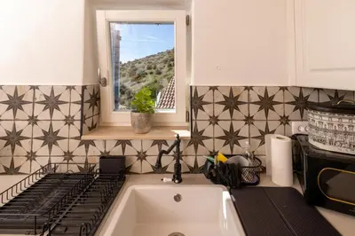 Pogled na planine ili pogled na planine iz vila