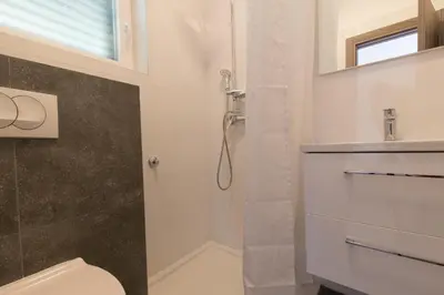 Kupaonica u objektu Spacious Family Apartment Casa Lili