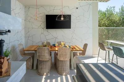 TV i/ili zabavni centar u objektu Casa GENI-heated pool, 3 bedrooms, sea views