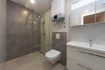 Kupaonica u objektu Vineyard oaza-Deluxe Apartments with Swimming pool