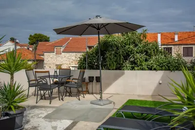 Zgrada u kojoj se nalazi apartman