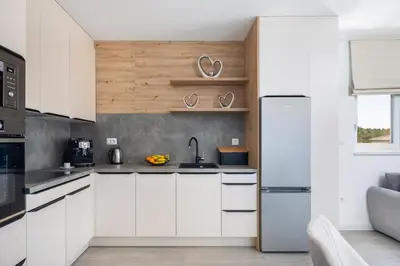 Kuhinja ili čajna kuhinja u objektu EA Luxury Apartment with sea view