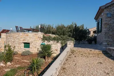 Tlocrt objekta House Fani
