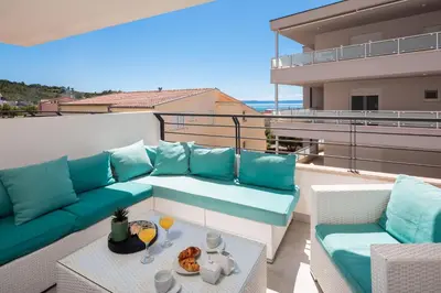 Balkon ili terasa u objektu Elvin Apartment with sea view
