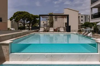 Bazen u objektu Villa Olea Prestige ili u blizini