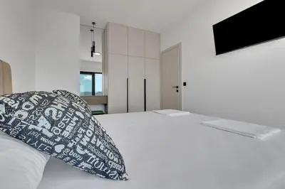 Krevet ili kreveti u jedinici u objektu Villa LiTo - only 50m from sea! - Makarska Exklusiv