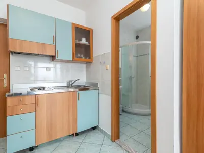 Kuhinja ili čajna kuhinja u objektu Studio Jerkan 17 by Interhome